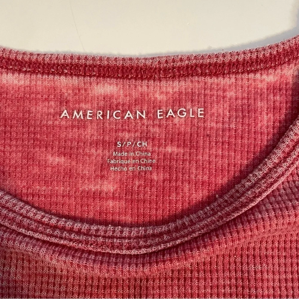 American Eagle Burnout Red Waffle Baby Tee Short Sleeve Lettuce Hem Size Small